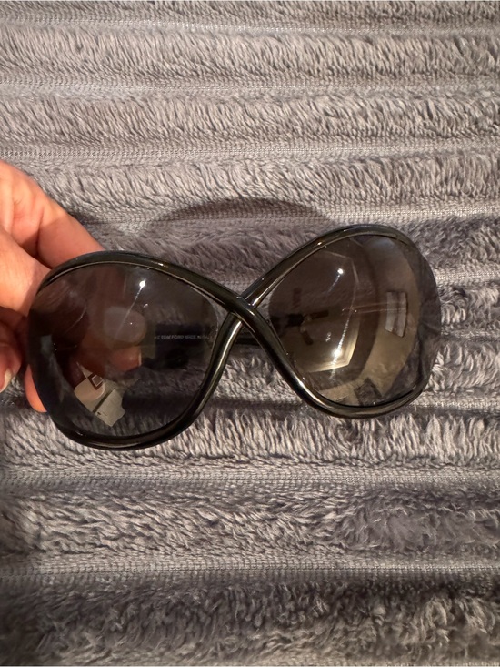 Tom Ford Accessories - Tom Ford black polarized sunglasses